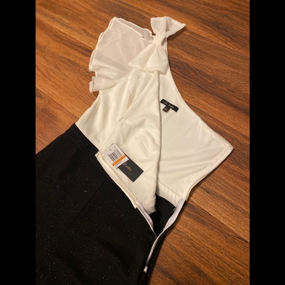 CITY STUDIO/juniors one shoulder jumpsuit/size 3 - Picture 8 of 11